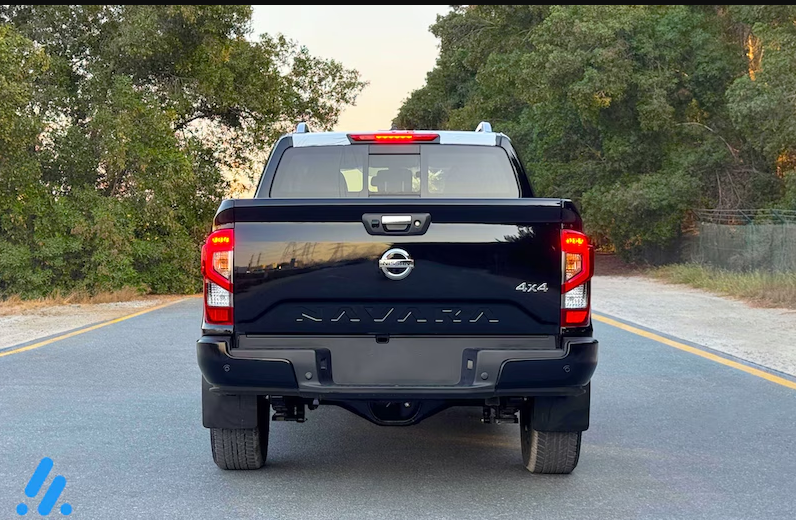 2024 Nissan Navara LE Plus 2.5L 4×4 Petrol MT – DC – Unbeatable Deals – Book Now!