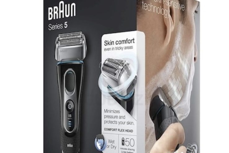 Braun Series 5 Electric Shaver with Clean Charge Station