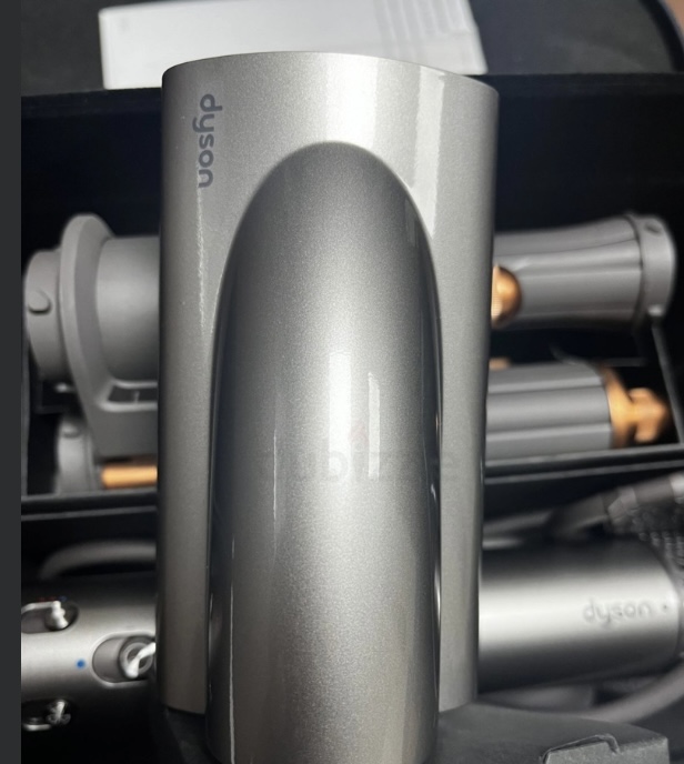 Dyson HS05 Airwrap Nickel Copper ( UK Spec ) Only open box not used