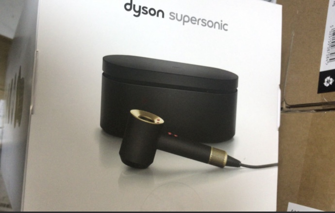 Dyson New Supersonic Hair Dryer HD15 with 4 Attachements and Presentation case, Onyx Gold -HK