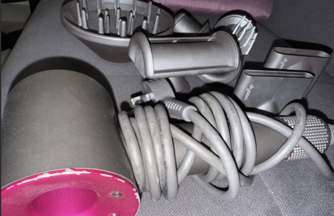 Dyson supersonic dryer with all attachments