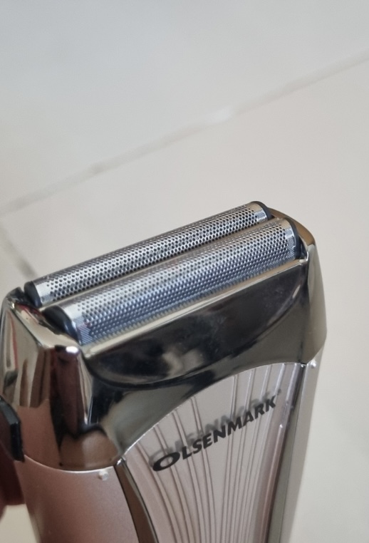 Olsenmark rechargable foil shaver for men