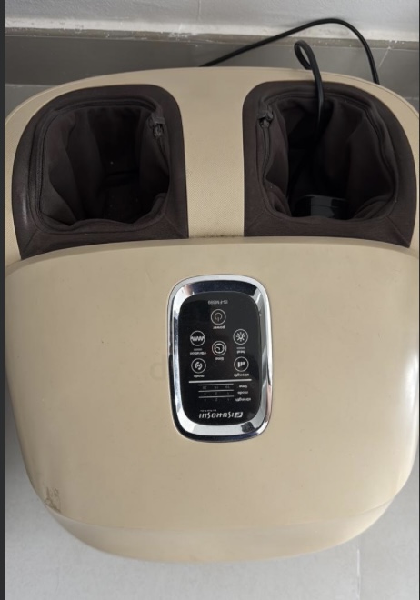 Back and Foot Massage Machine