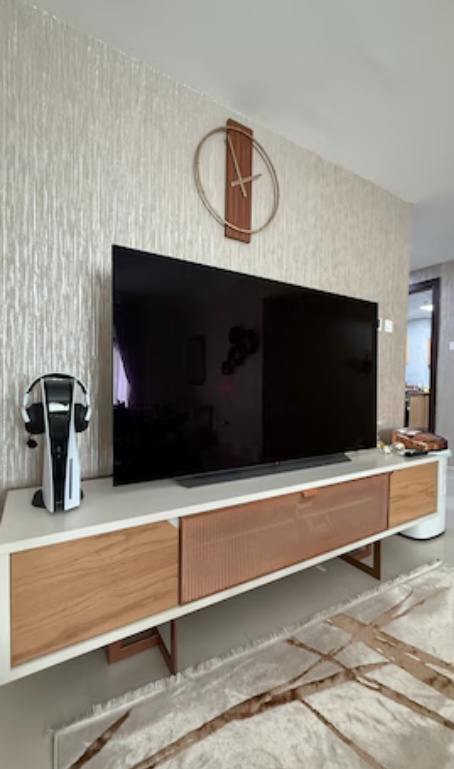 LG OLED C1 65 inch Used for 3 times