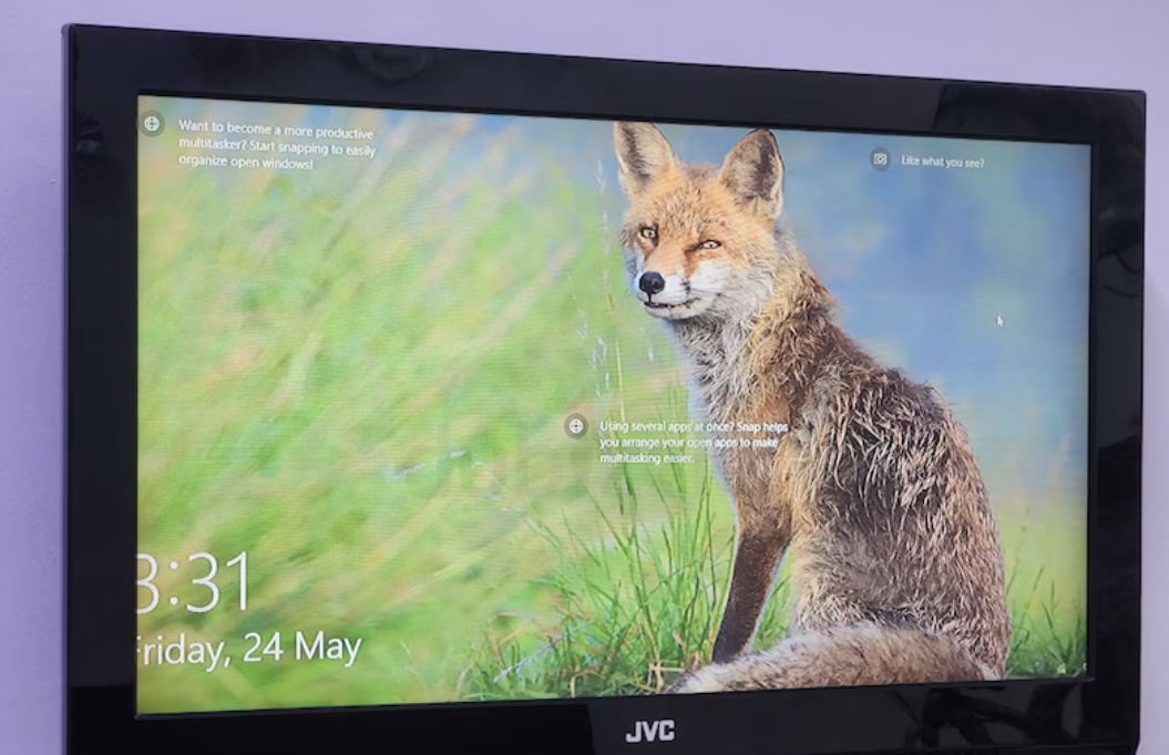 LCD TV SCREEN 32 INCH