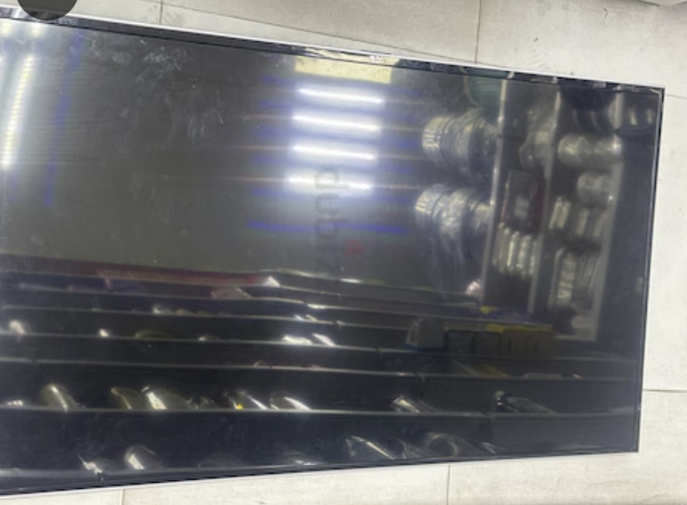 TCL LED 48inch TV for sale