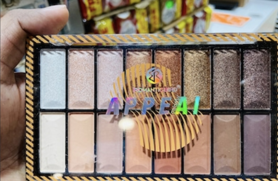 Ladies Eye shadow pallet