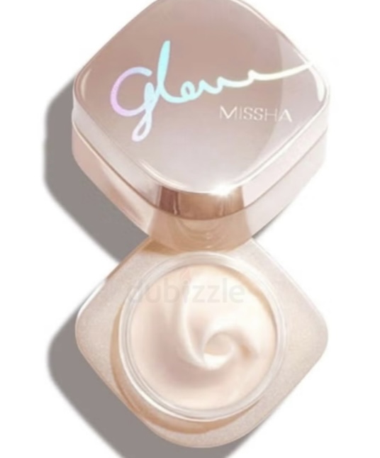 Misshapen glow skin balm