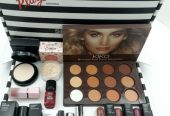 makeup kit