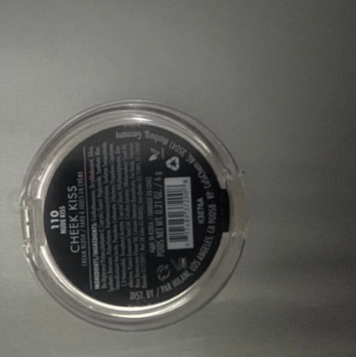 Makeup milani cream blush