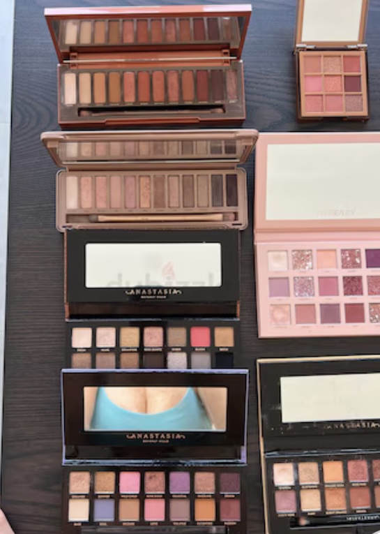Make up palettes
