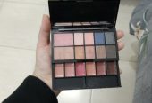 ايشادو ماركه مكياجي جديده غير مستعمله Eyeshadow brand new makemy unused