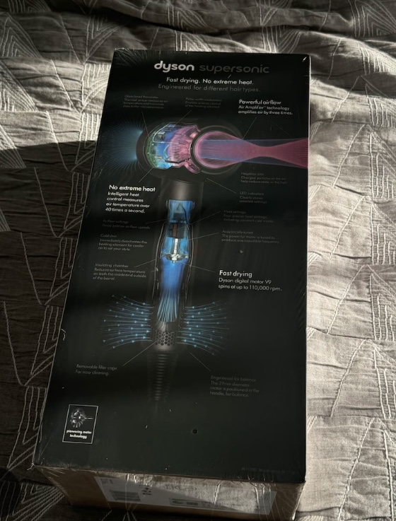 Dyson Supersonic Full Set (Brand New)