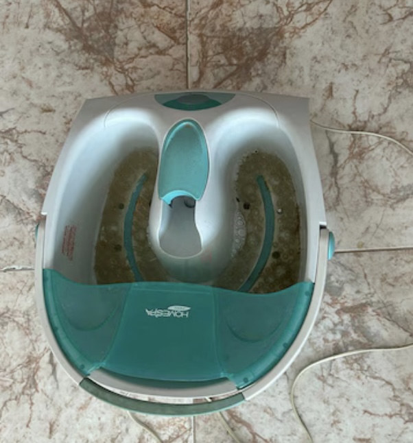 Foot Washer in good condition for sale