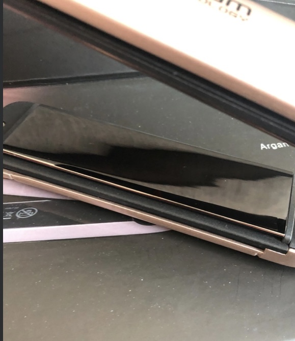 straightening with argan oil