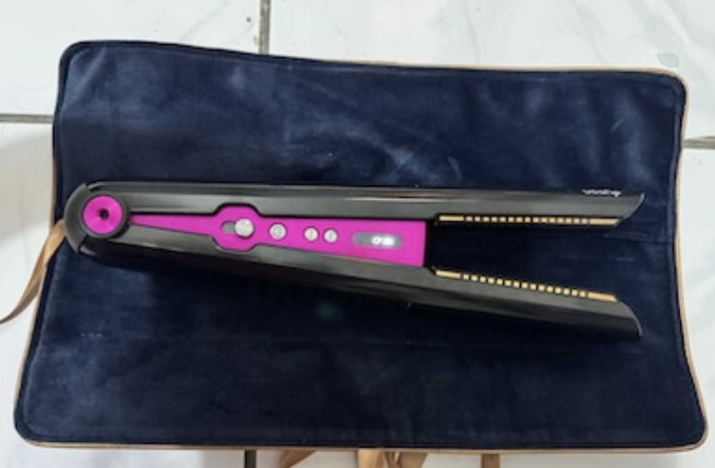 Dyson hair straightener