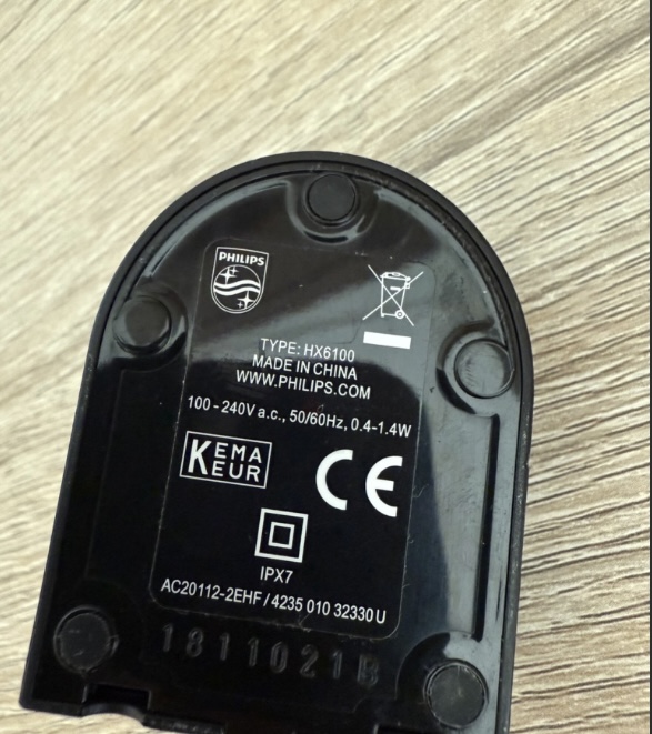 Sonicare Philips ProtectiveClean 6100 Rechargeable Electric Power Toothbrush, Black