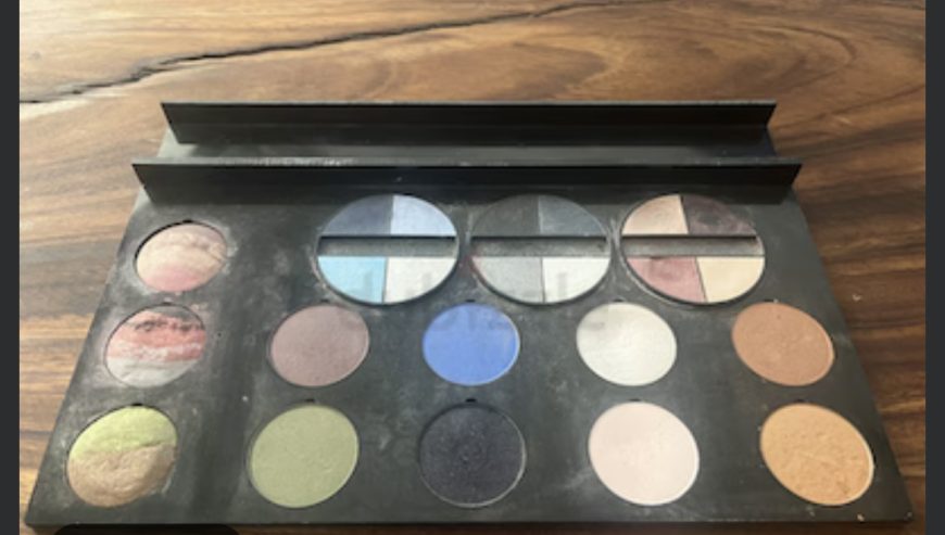 Make up palette