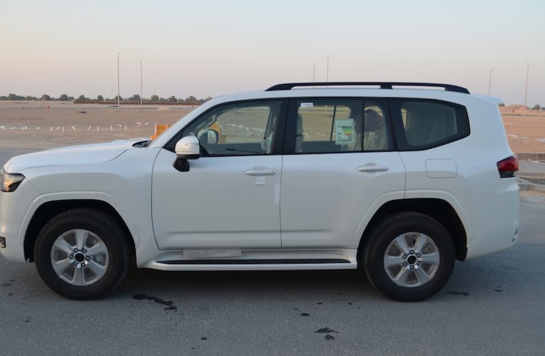 Toyota Land Cruiser GXR