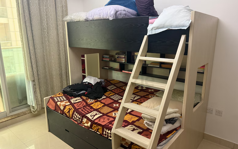 bunkbed, chest of drawers, temple, tv table