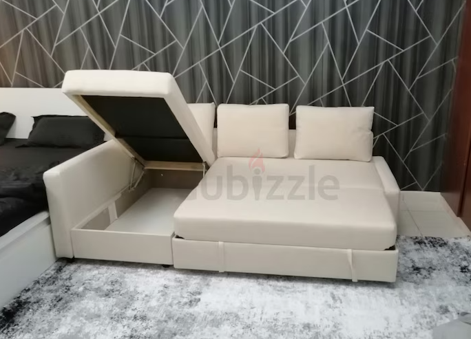 ikea sofa cumbed with big storage