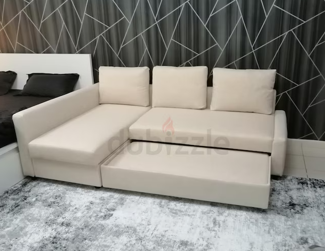 ikea sofa cumbed with big storage