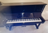 Yamaha Upright having 3 pedals. Japa made for sale