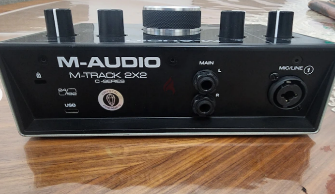 M AUDIO M TRACK INTERFACE