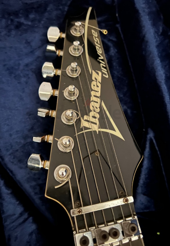 Ibanez Universe UV777 Steve Vai signature