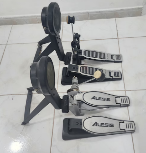 ALESIS HIHAT CONTROL KICK WITH PADAL