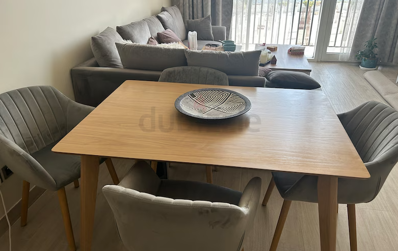 JYSK Dining Table with 4 chairs