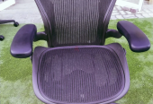 Herman Miller chair size B