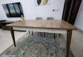 Extendable Dining table for 6 and 8