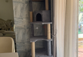 Cat tree