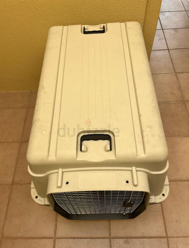 Dog crate IATA approved