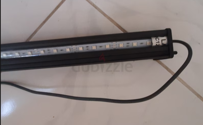 111cm long aquarium light, inbuilt oxygen divider