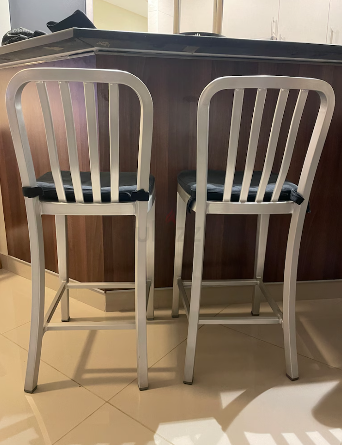 Kitchen bar stools