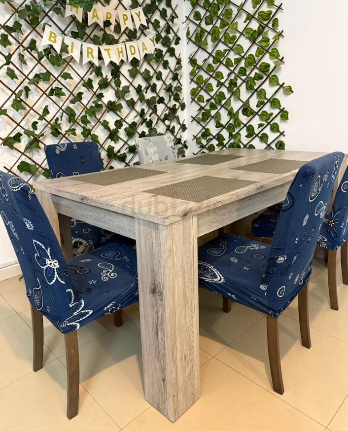 6 seater Dining Table with 5 chairs