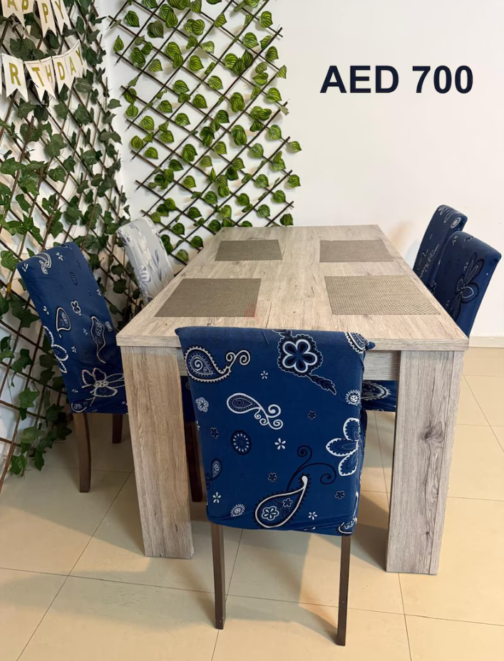 6 seater Dining Table with 5 chairs