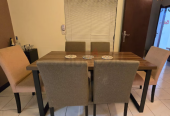 Excellent quality 6 seater dining table from United Furniture
