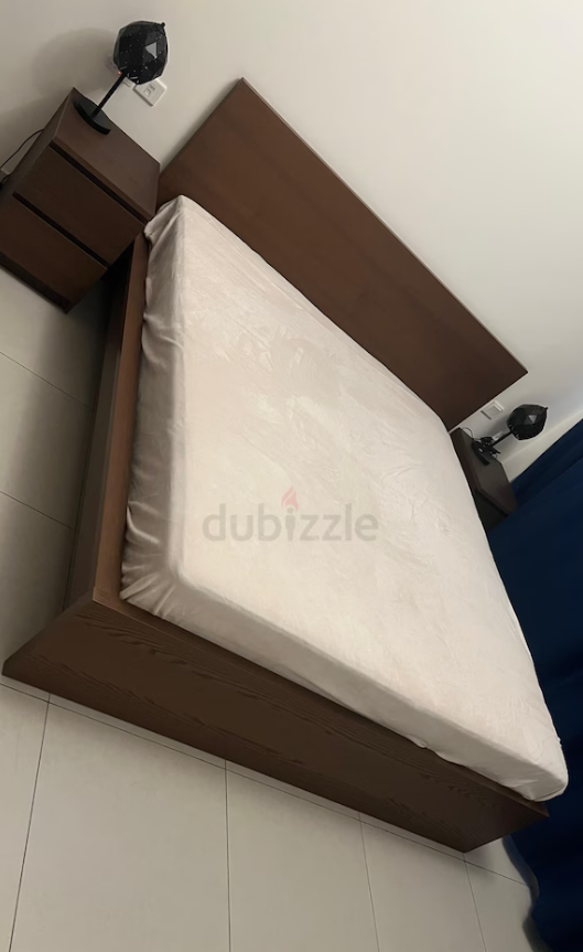 Ikea King size malm bed and matress