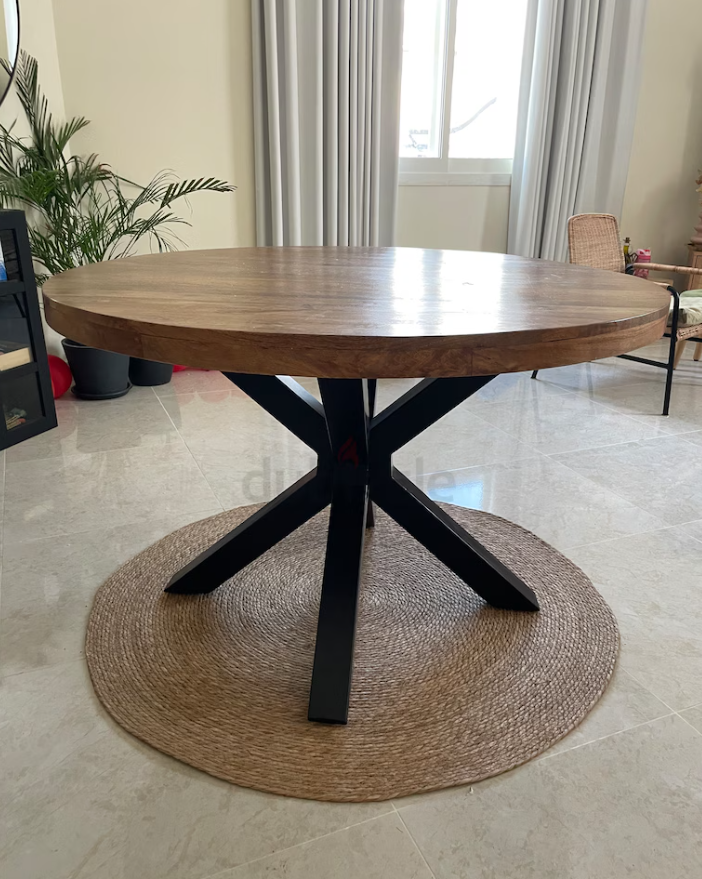 Dinning table