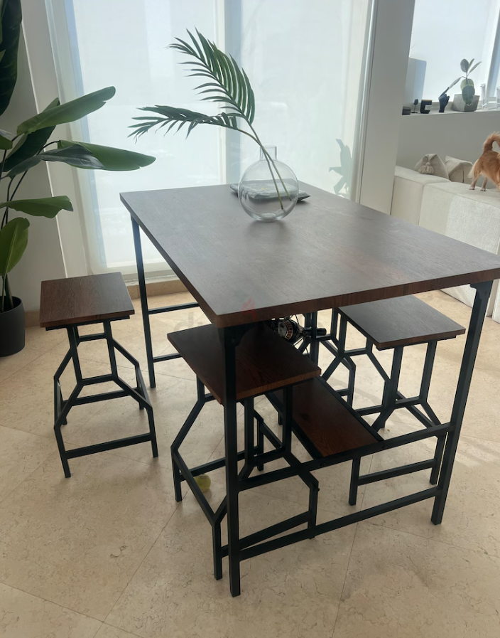 4 seater high dining table