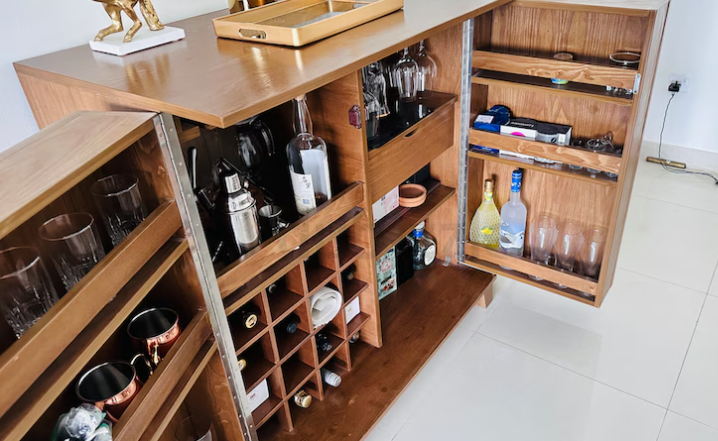 Custom-made Bar Unit mint condition