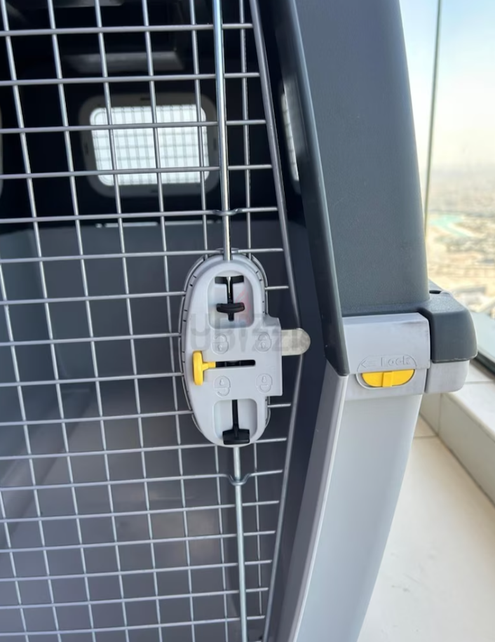 Dogs carriers for air travel urgent sale