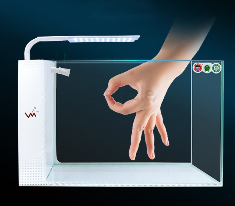 Crystal clear fish tank with filter and light (40 x 30 x 30)