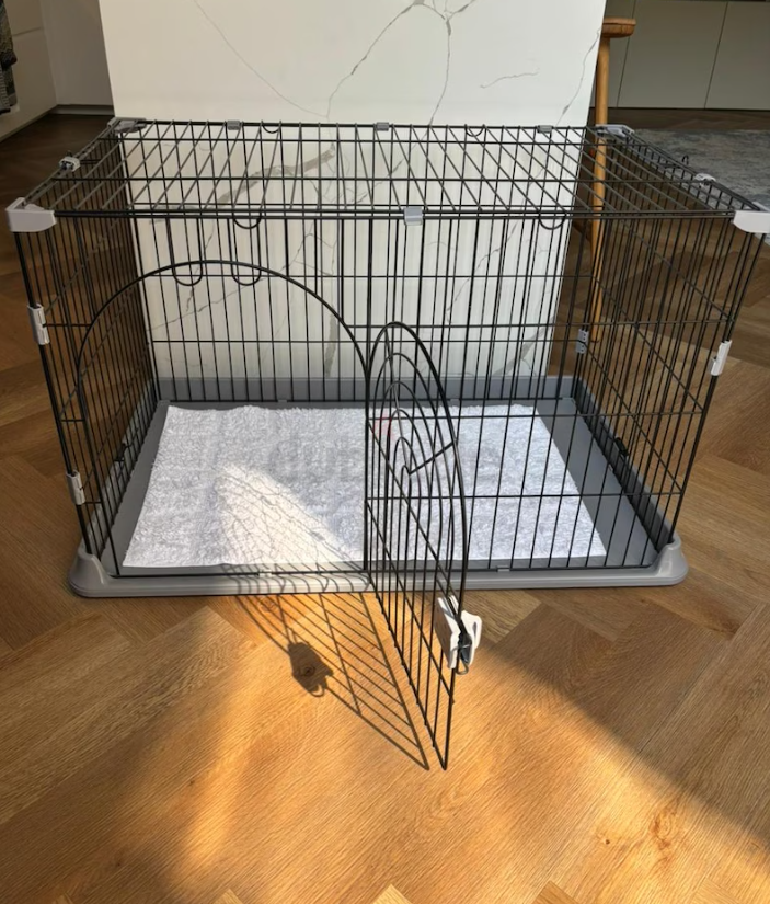 Dog crate 95x58cm