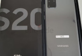 Samsung S20 plus 128 gb storage 12 gb ram