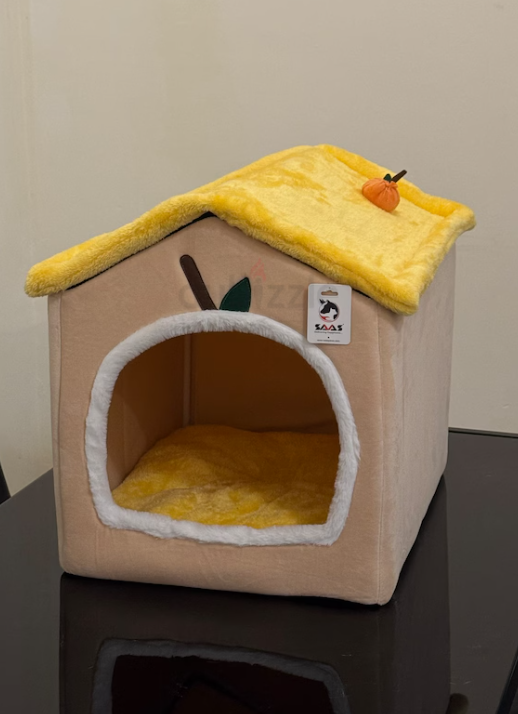 BRAND-NEW CAT/DOG HOUSE FOR SALE