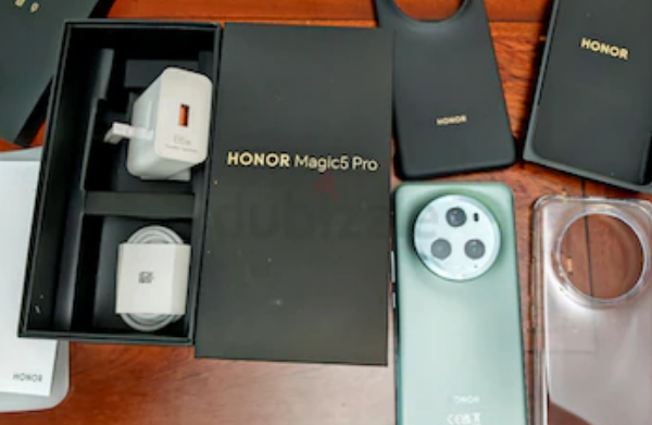 Honor Magic 5 Pro Under Warranty